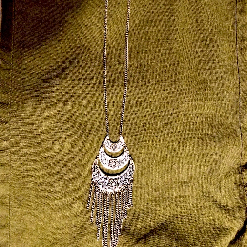 ⭐️HOST PICK⭐️Silver necklace 17” - Picture 4 of 7